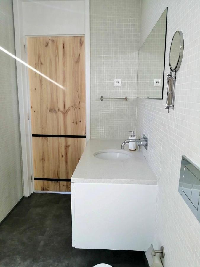 Ladeira Loft - Sea View In The City Center Πόντα Ντελγκάντα Εξωτερικό φωτογραφία